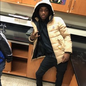 Meet your Posher, Joseph